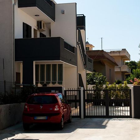 Mareinsicilia: Appartamenti Larica Cava dʼAliga Εξωτερικό φωτογραφία